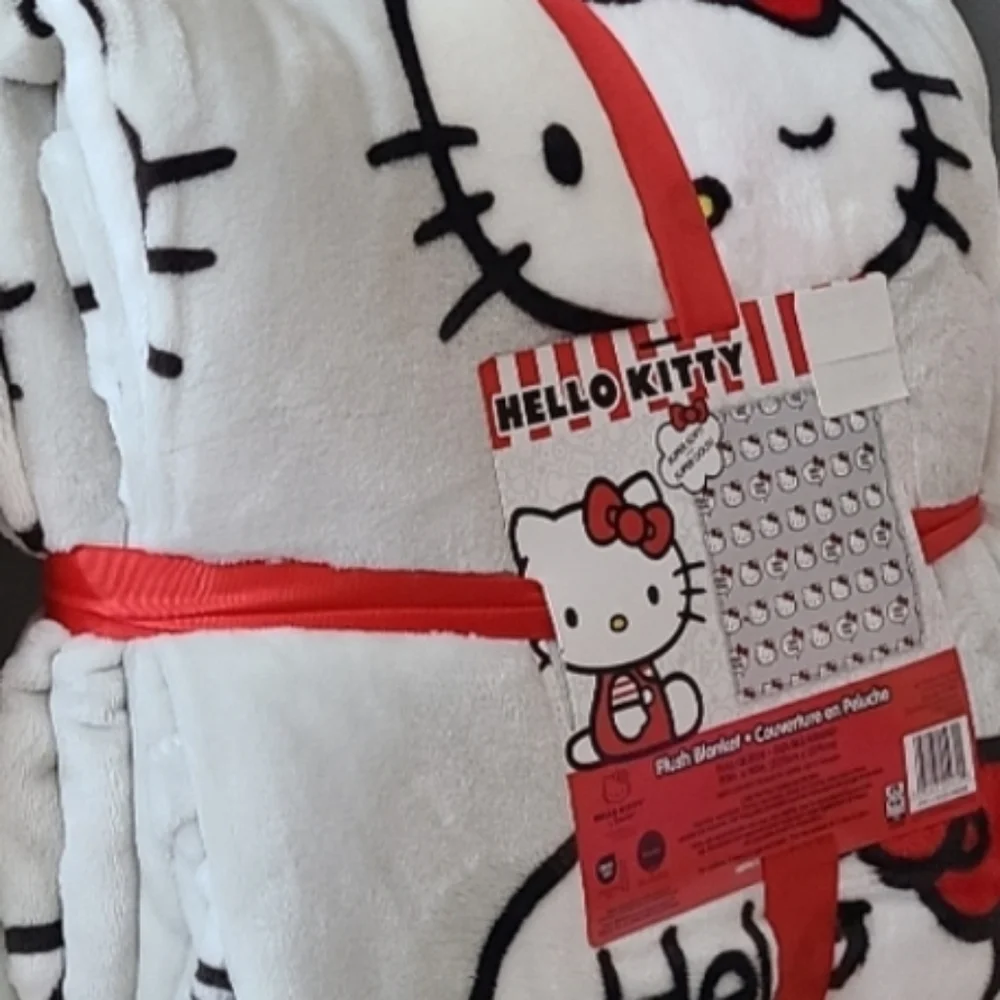 Hello Kitty Blanket ♥️